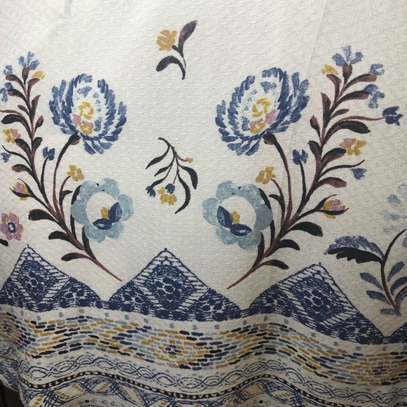 Urban Outfitters Kimchi Blue Floral Blouse - Picture 4 of 5